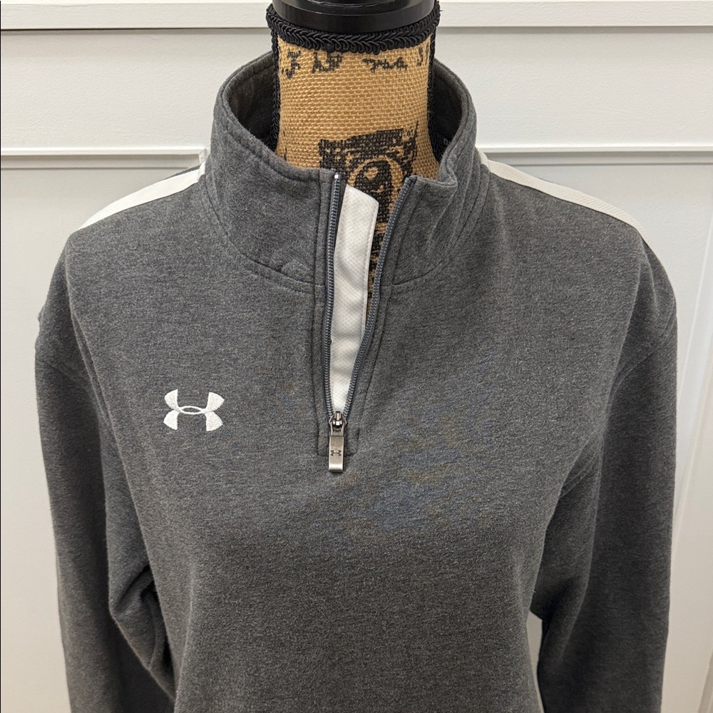 Under Armour Charcoal Gray and White Quarter-Zip Pullover NWOT
